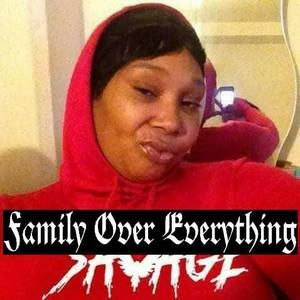 Meet your Posher, Realchick